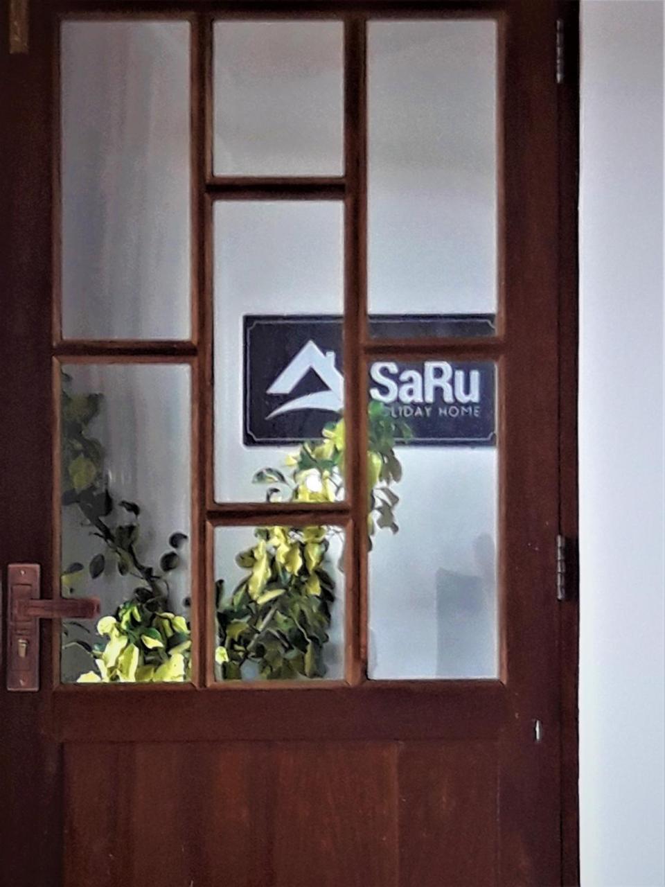 קנדי Saru Holiday Apartment - Up To 6 Guests מראה חיצוני תמונה